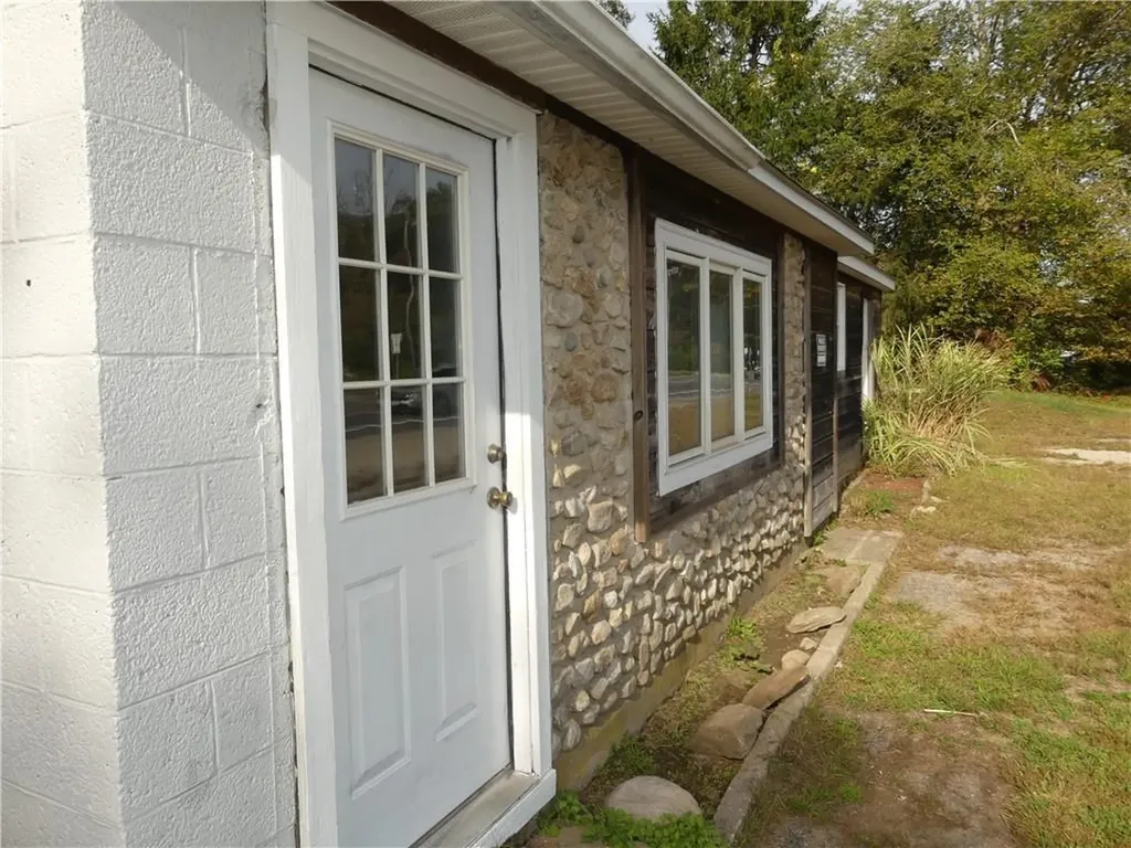 188 Danielson Pike Foster RI 02825