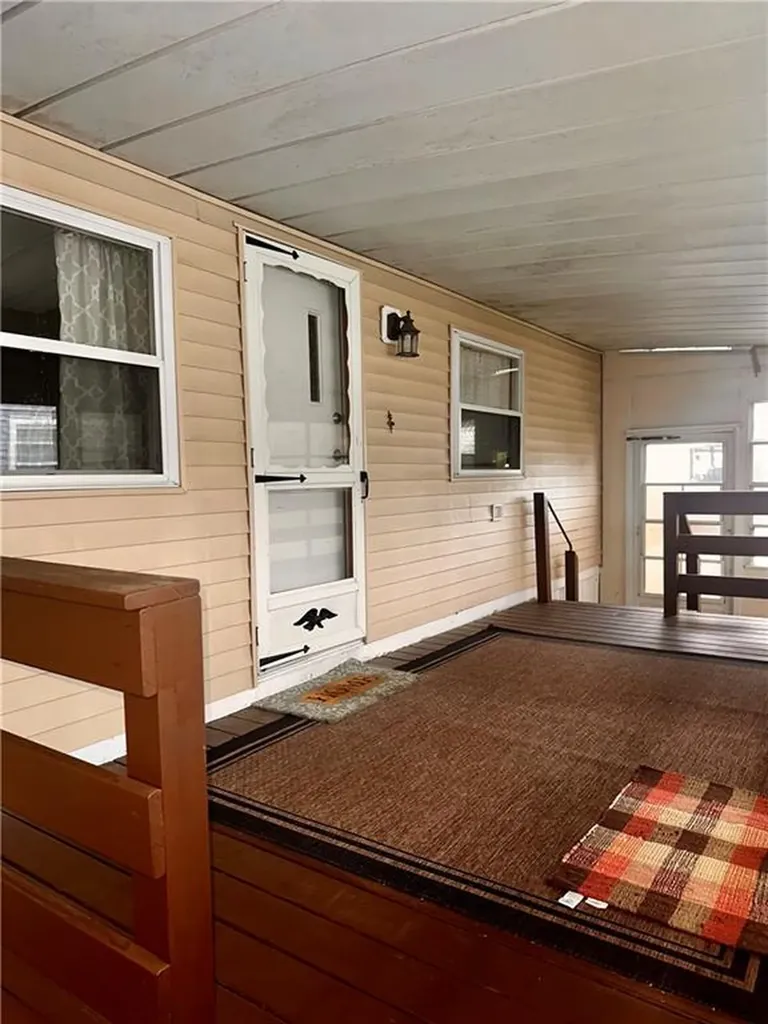 242 Manton Street Pawtucket RI 02861