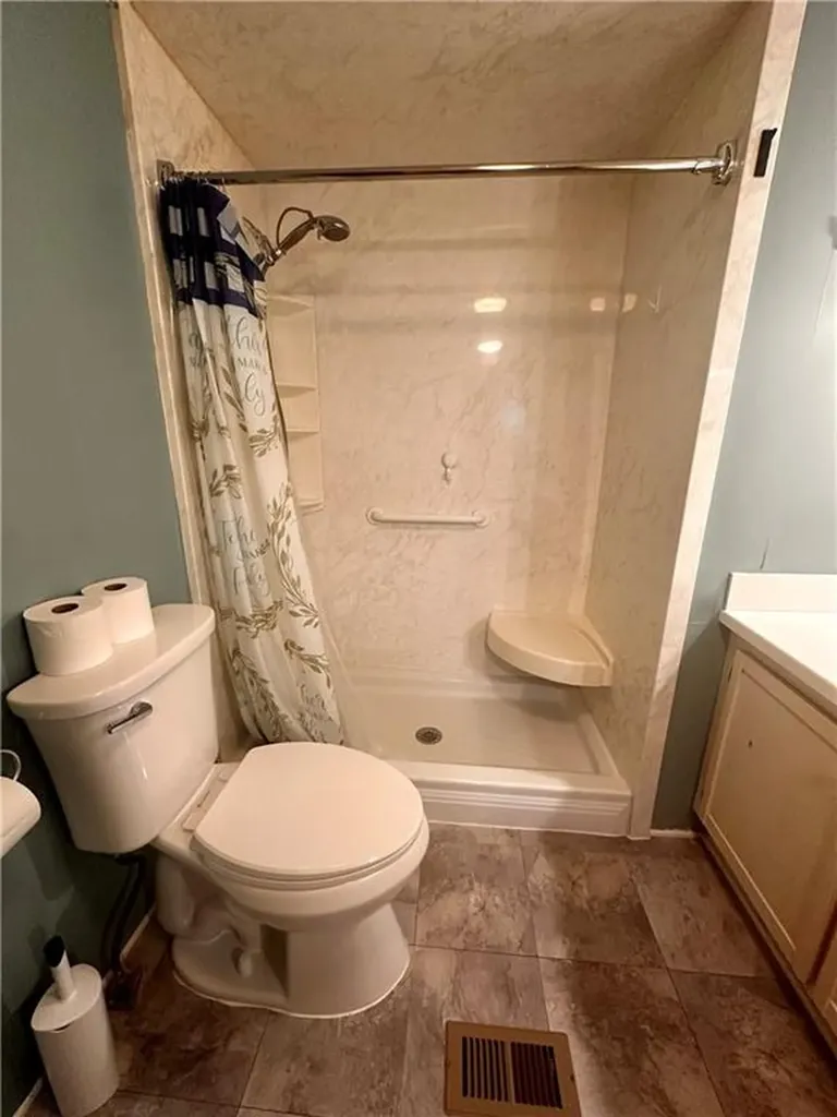 242 Manton Street Pawtucket RI 02861