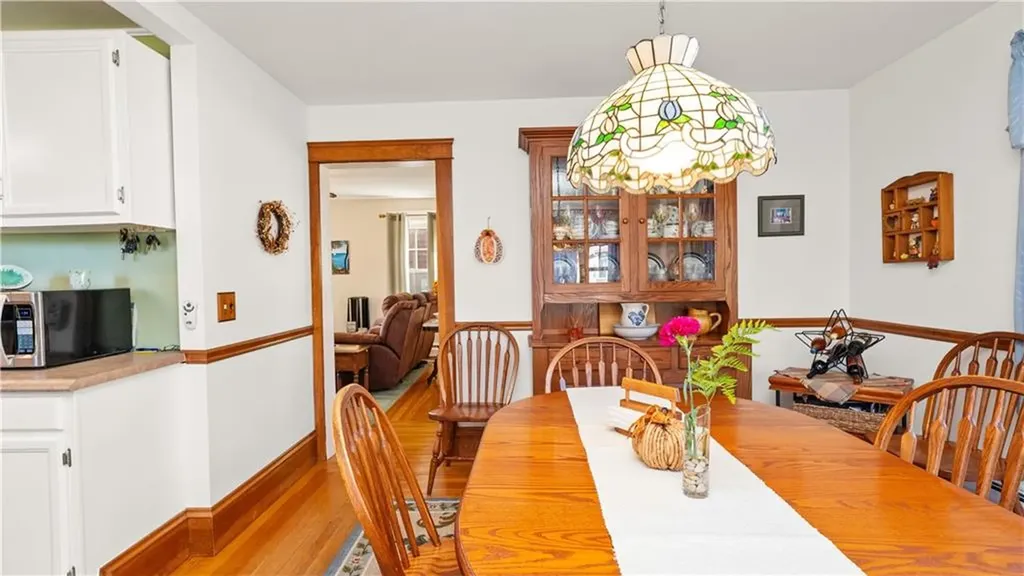 8 Atlantic Avenue Warwick RI 02888