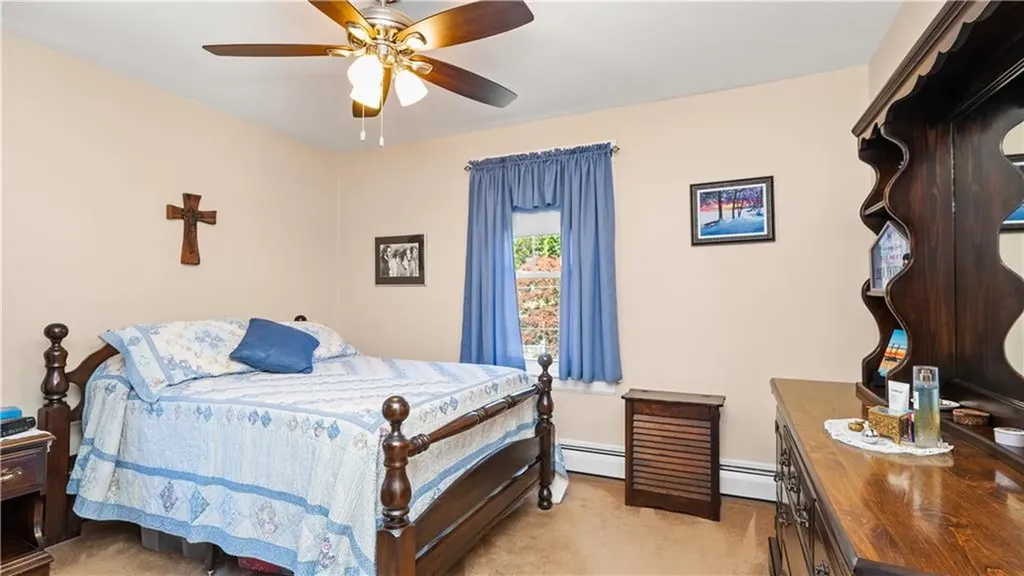 8 Atlantic Avenue Warwick RI 02888