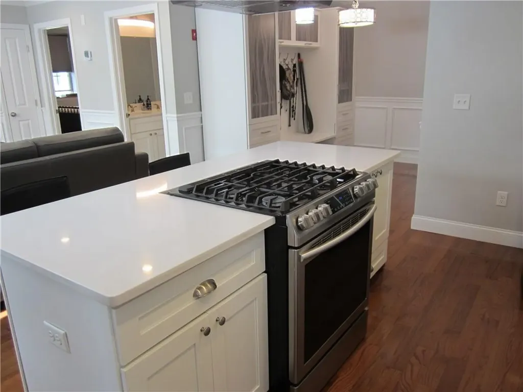 7 Mount Hope Avenue Providence RI 02906