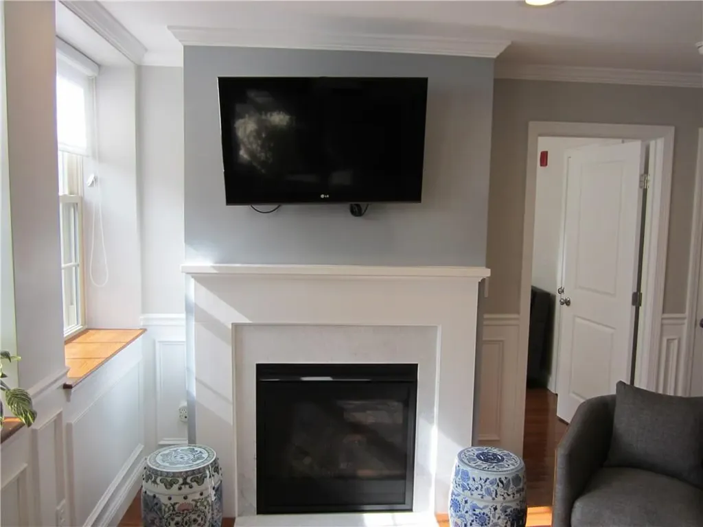 7 Mount Hope Avenue Providence RI 02906