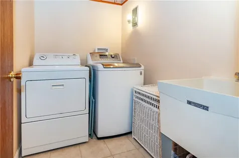 1017 Tiogue Avenue Coventry RI 02816