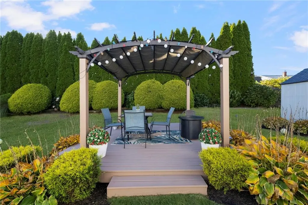 194 Kimberly Lane West Warwick RI 02893