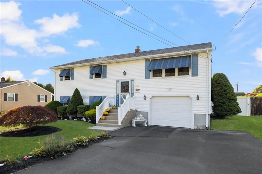 194 Kimberly Lane West Warwick RI 02893