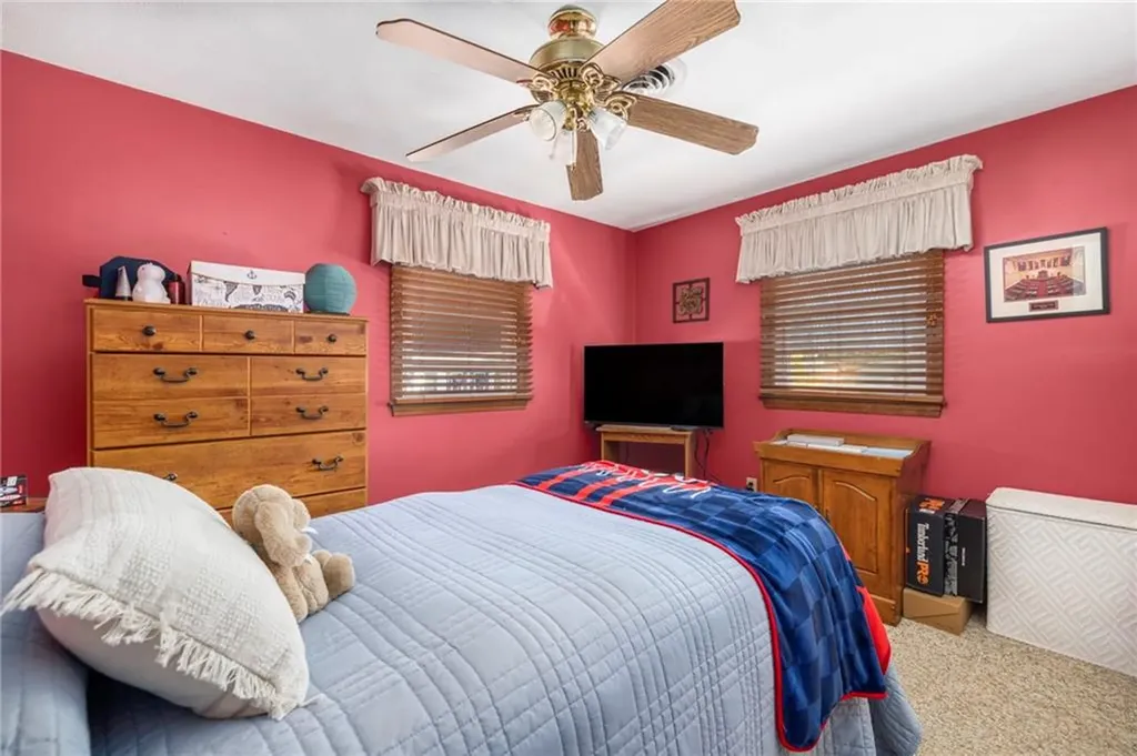 194 Kimberly Lane West Warwick RI 02893