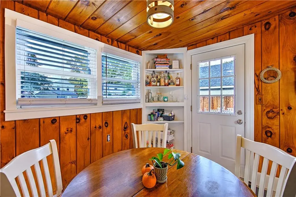 15 East Court North Kingstown RI 02852
