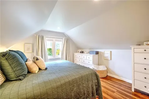 15 East Court North Kingstown RI 02852