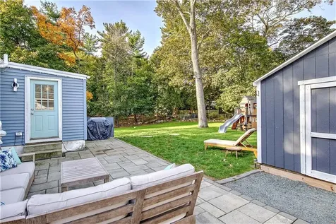 15 East Court North Kingstown RI 02852