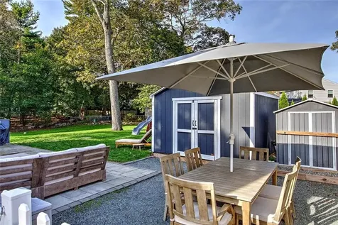 15 East Court North Kingstown RI 02852