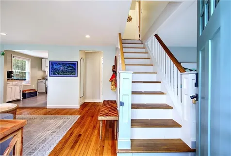 15 East Court North Kingstown RI 02852