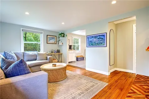 15 East Court North Kingstown RI 02852