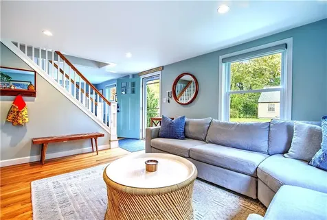 15 East Court North Kingstown RI 02852