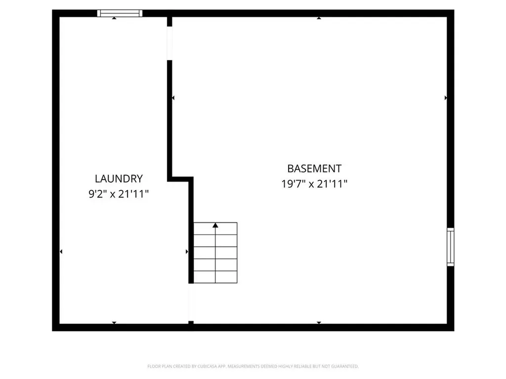 76 Massachusetts Avenue Warwick RI 02888