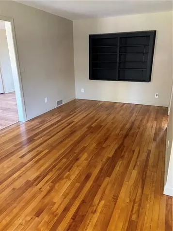 37 Deerfield Road Cranston RI 02920