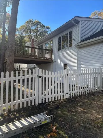 37 Deerfield Road Cranston RI 02920