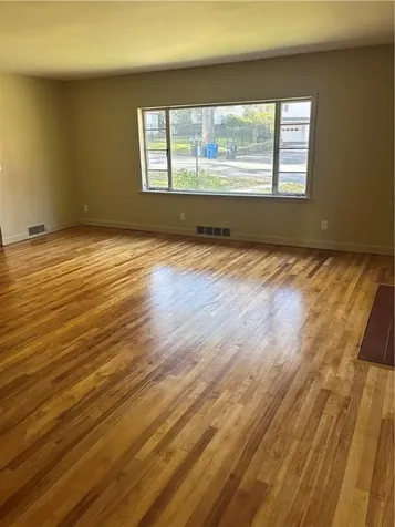 37 Deerfield Road Cranston RI 02920