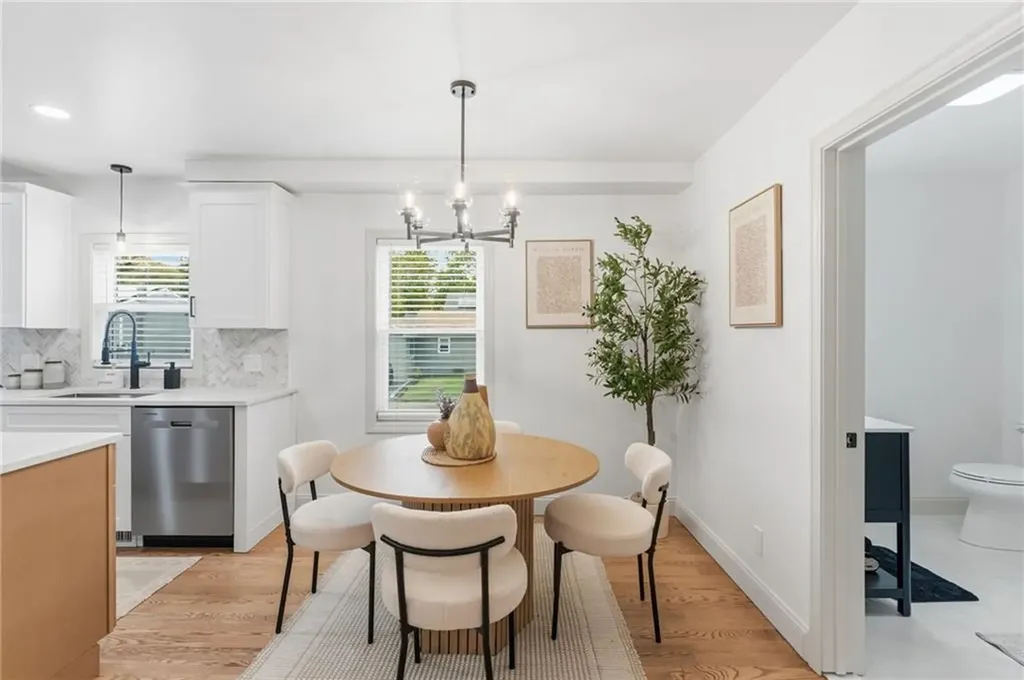 170 Holmes Road Warwick RI 02888