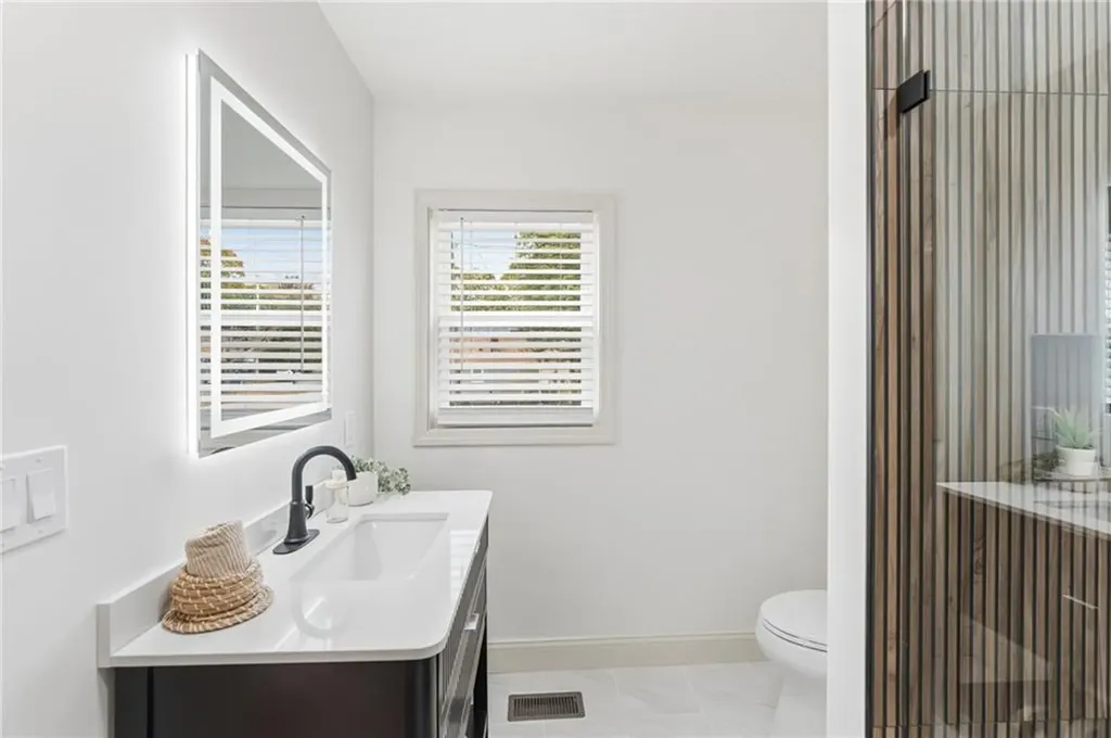 170 Holmes Road Warwick RI 02888