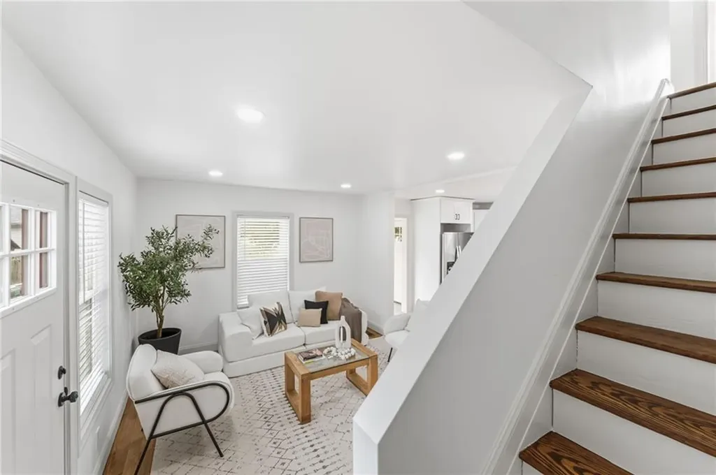 170 Holmes Road Warwick RI 02888