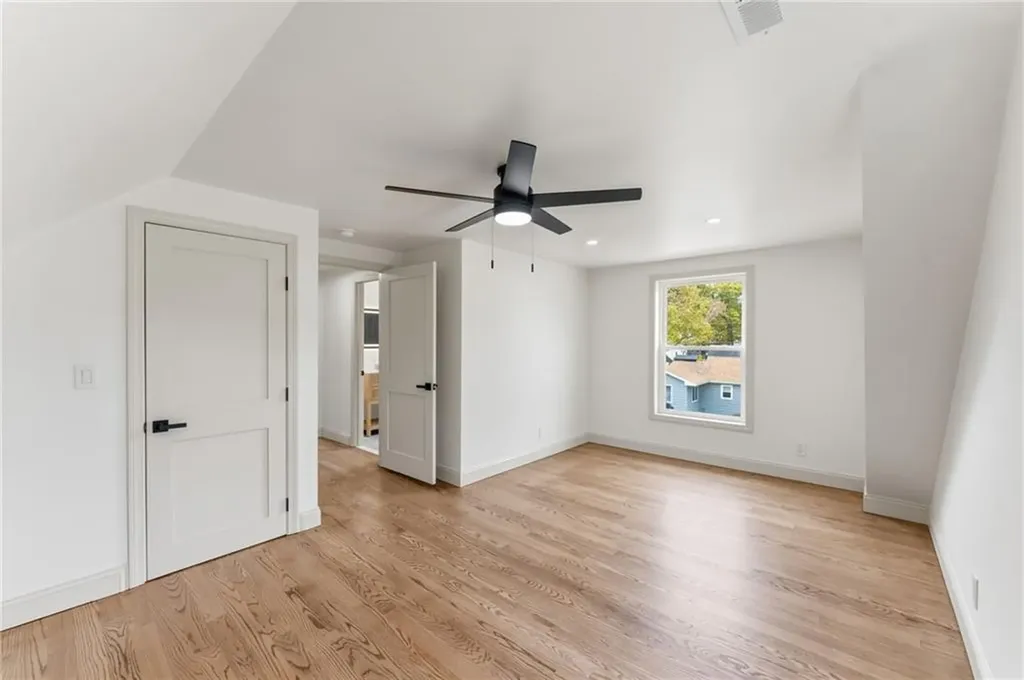 170 Holmes Road Warwick RI 02888