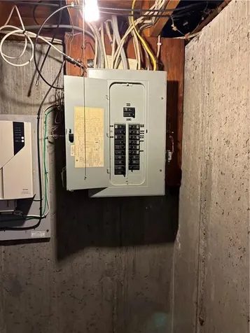 4 Pine Crest Drive Woonsocket RI 02895