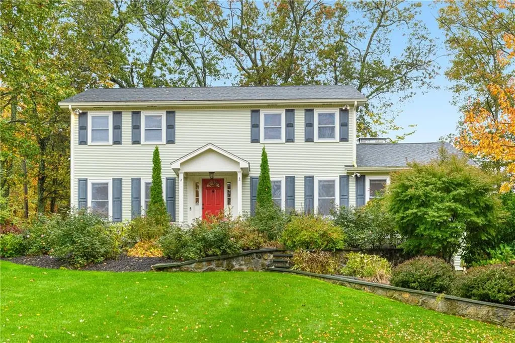 2 Woodvale Drive Johnston RI 02919