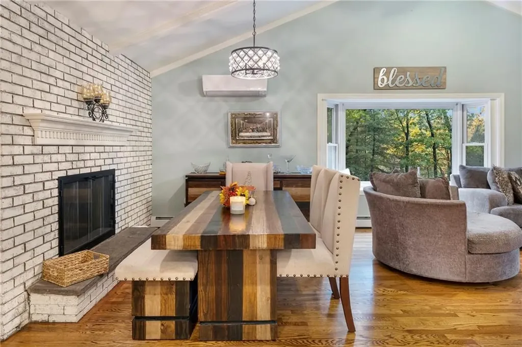 2 Woodvale Drive Johnston RI 02919