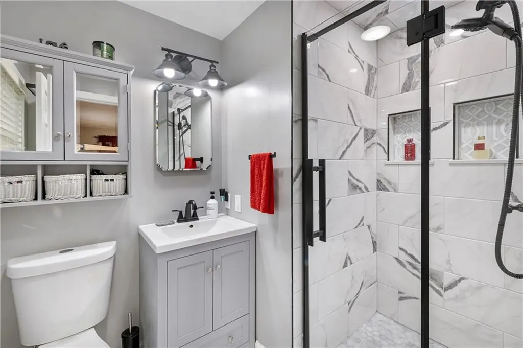 2 Woodvale Drive Johnston RI 02919