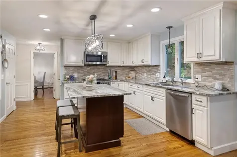 2 Woodvale Drive Johnston RI 02919