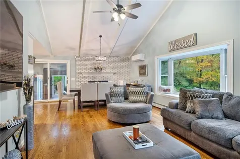 2 Woodvale Drive Johnston RI 02919