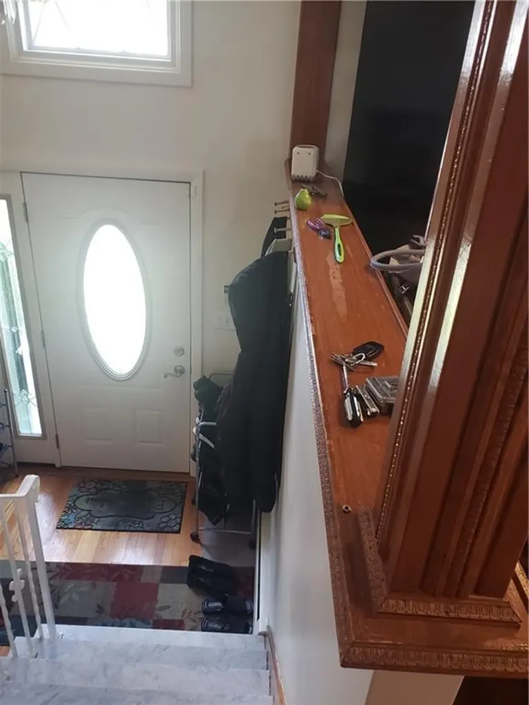 83 Valente Drive Cranston RI 02920