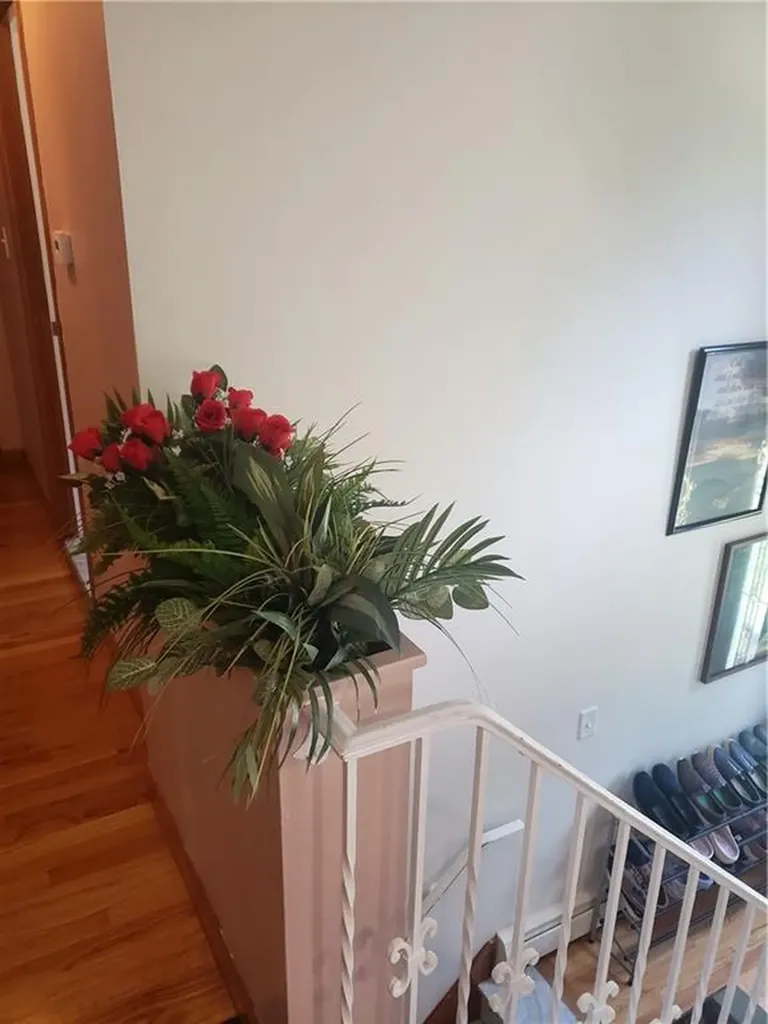 83 Valente Drive Cranston RI 02920