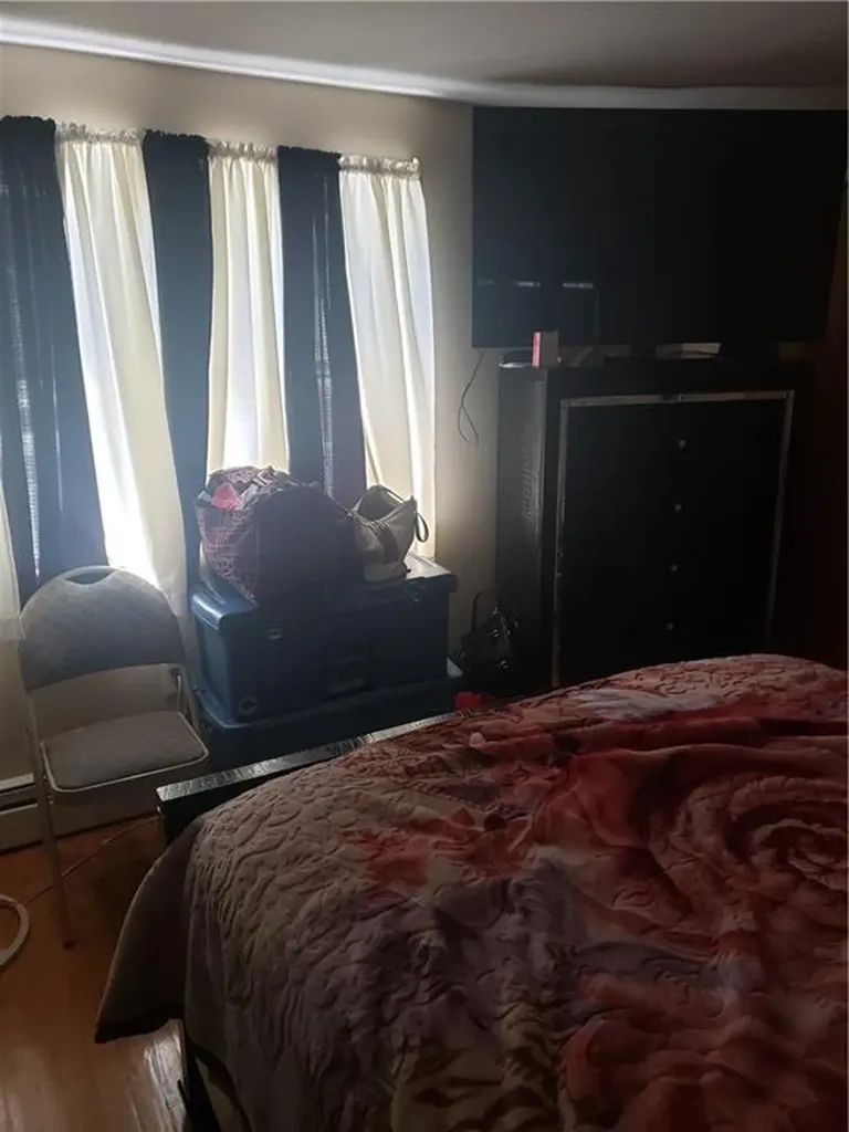 83 Valente Drive Cranston RI 02920