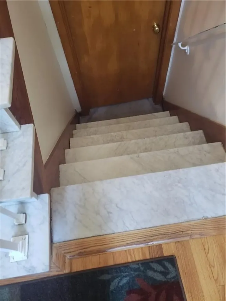 83 Valente Drive Cranston RI 02920