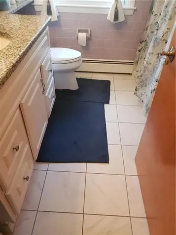 83 Valente Drive Cranston RI 02920