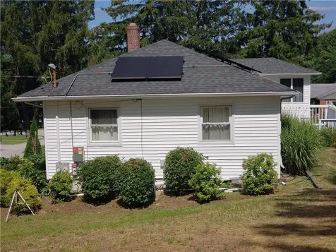 83 Valente Drive Cranston RI 02920