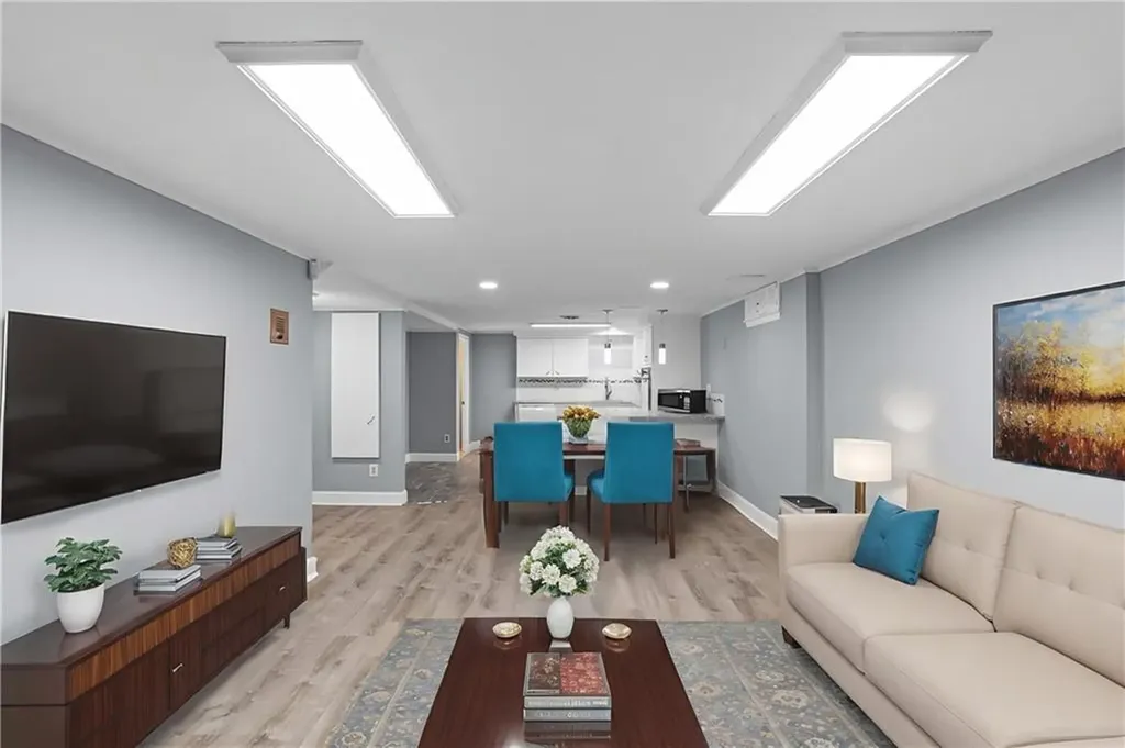 2 Oak Grove Boulevard North Providence RI 02911