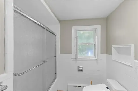 2 Oak Grove Boulevard North Providence RI 02911