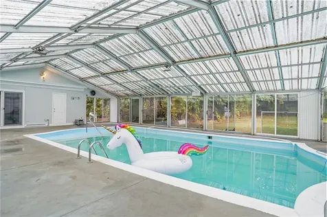 2 Oak Grove Boulevard North Providence RI 02911