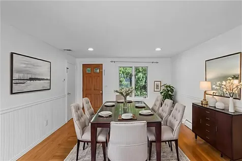 2 Oak Grove Boulevard North Providence RI 02911