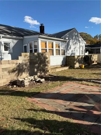 25 Pensaukee Avenue North Providence RI 02911