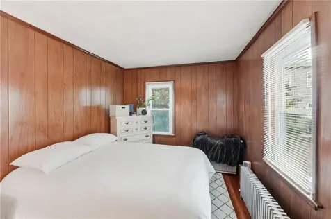 2 Wilson Street Bristol RI 02809