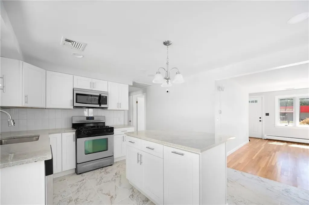 1199 Centerville Road Warwick RI 02886