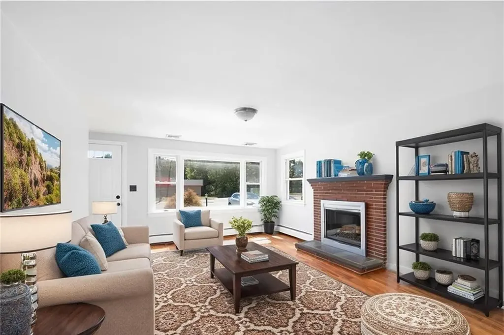 1199 Centerville Road Warwick RI 02886