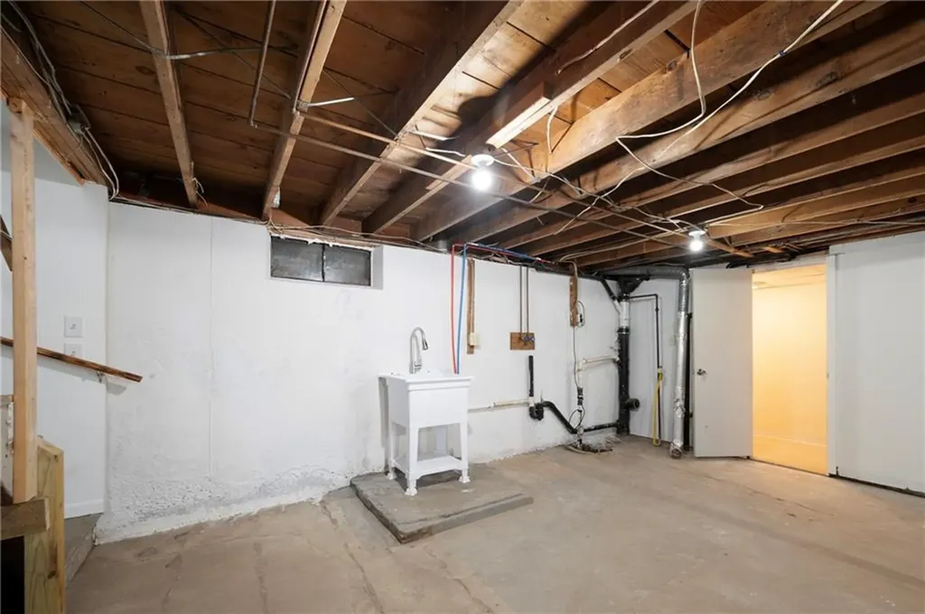 1199 Centerville Road Warwick RI 02886