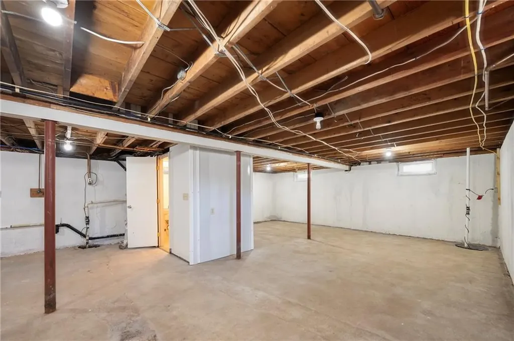 1199 Centerville Road Warwick RI 02886