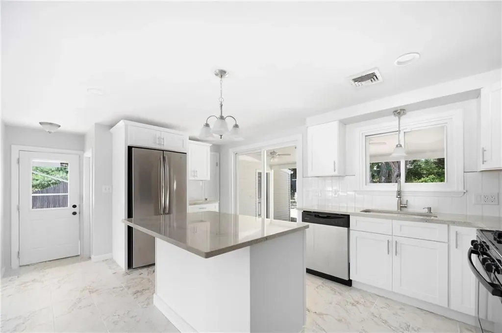 1199 Centerville Road Warwick RI 02886