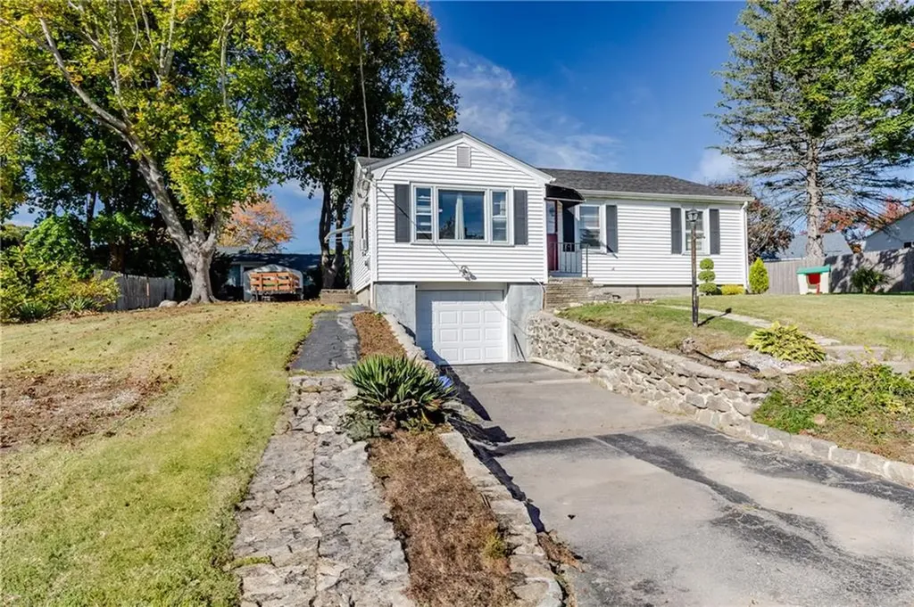 41 Belvedere Street Johnston RI 02919